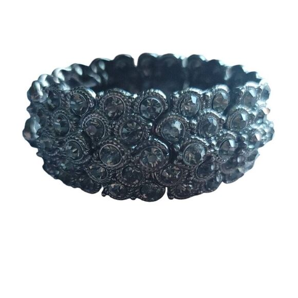 Victorian Style Dark Crystal Filagree Stretch Bracelet Costume Jewelry Fashion - Picture 1 of 3